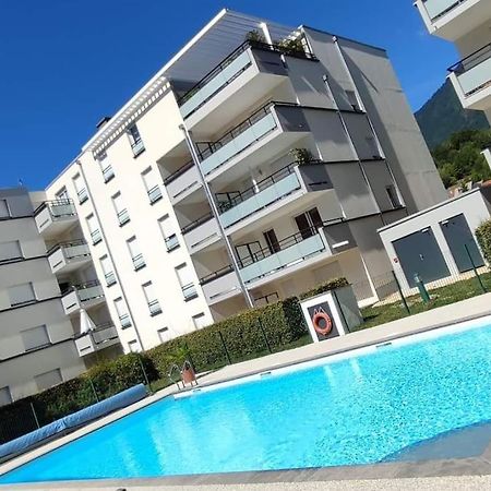Superbe Appartement En Residence Avec Piscine. Albertville Buitenkant foto